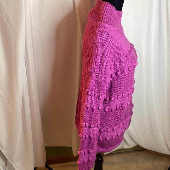 Nic & Zoe pink sweater with beautiful details - Picture 9 of 11